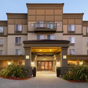 Larkspur Landing Extended Stay Suites Renton